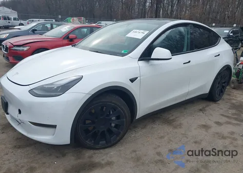 2023 Tesla Model Y Awd/Long Range Dual Motor All-Wheel Drive from USA, damaged, VIN 7SAYGDEE5PA191825